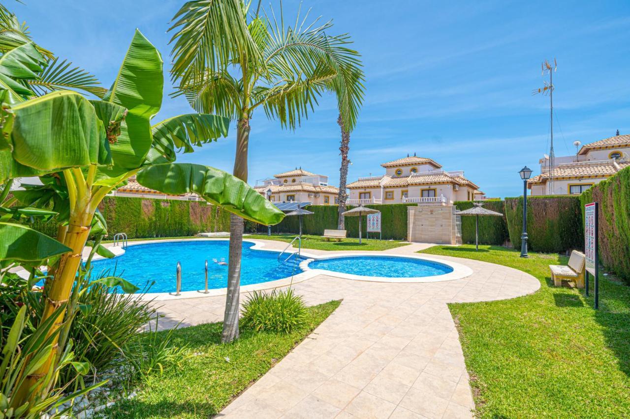 Vila Casa Tima Dehesa de Campoamor  Exteriér fotografie