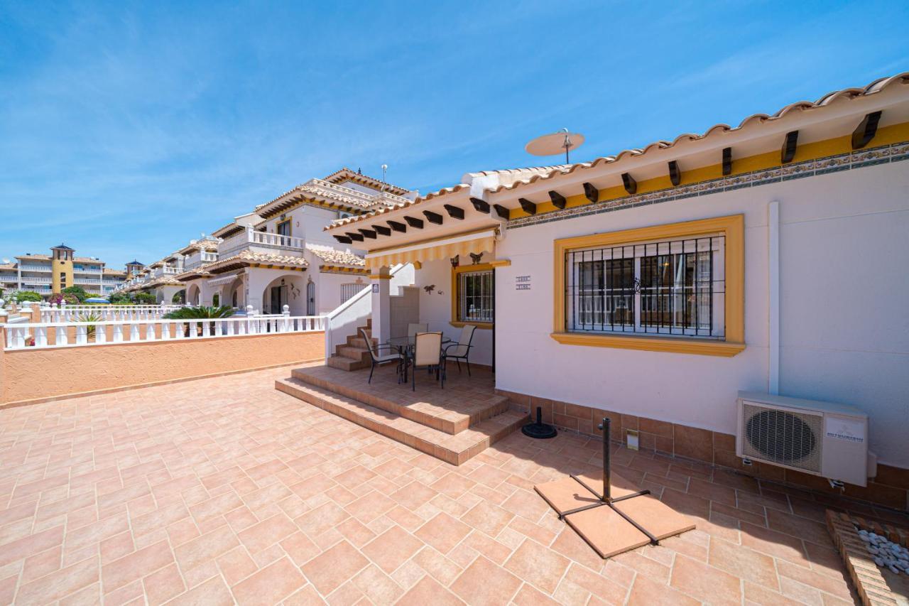 Vila Casa Tima Dehesa de Campoamor  Exteriér fotografie