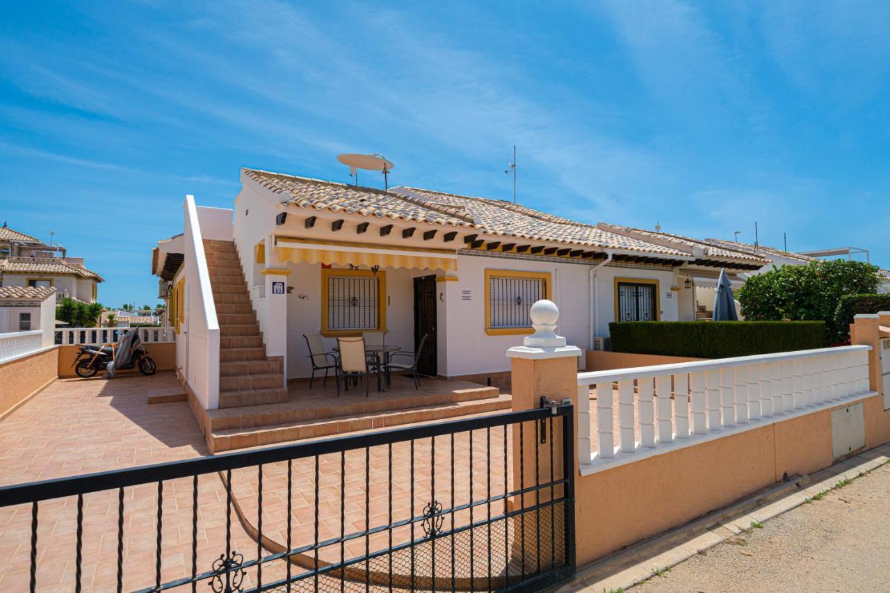 Vila Casa Tima Dehesa de Campoamor  Exteriér fotografie